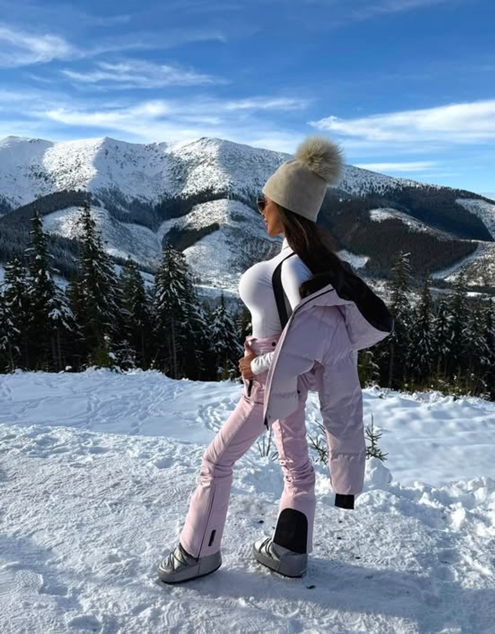 Hitube_rWkM1F0FdM_2026_01_21_15_58_26