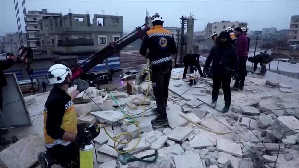 [multi] Zemetrasenie 6588