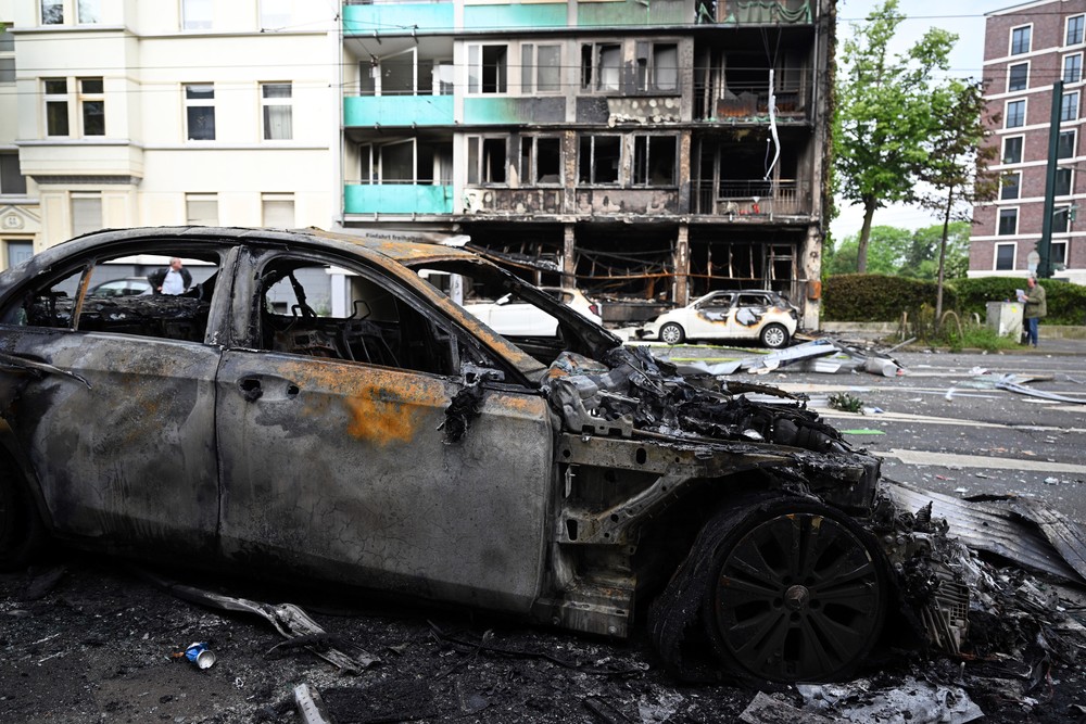 05 Nemecko požiar bytovky foto  (6)