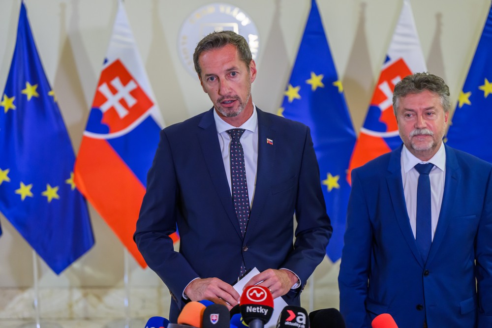 20242409_vlada_opozicia_13074655