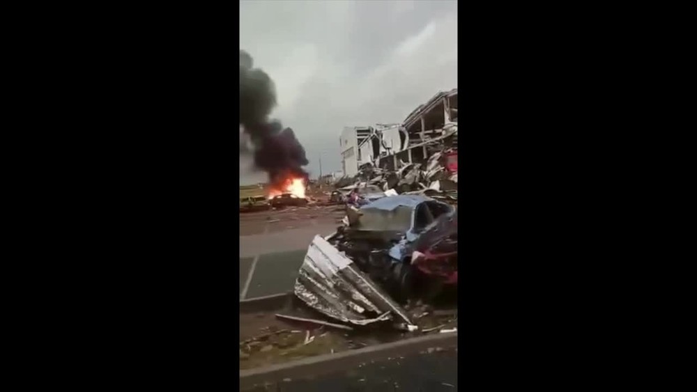 Tornádo na Morave - obec Hrušky