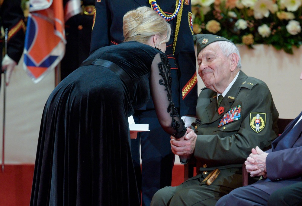 Udeľovanie štátnych vyznamenaní