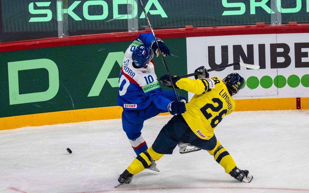 20250509HOKEJ_2025_SVK_SVEDSKO__12128668