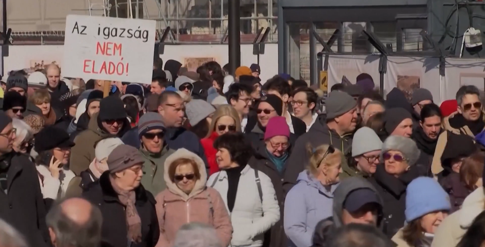 madarsko sudcovia protest 3