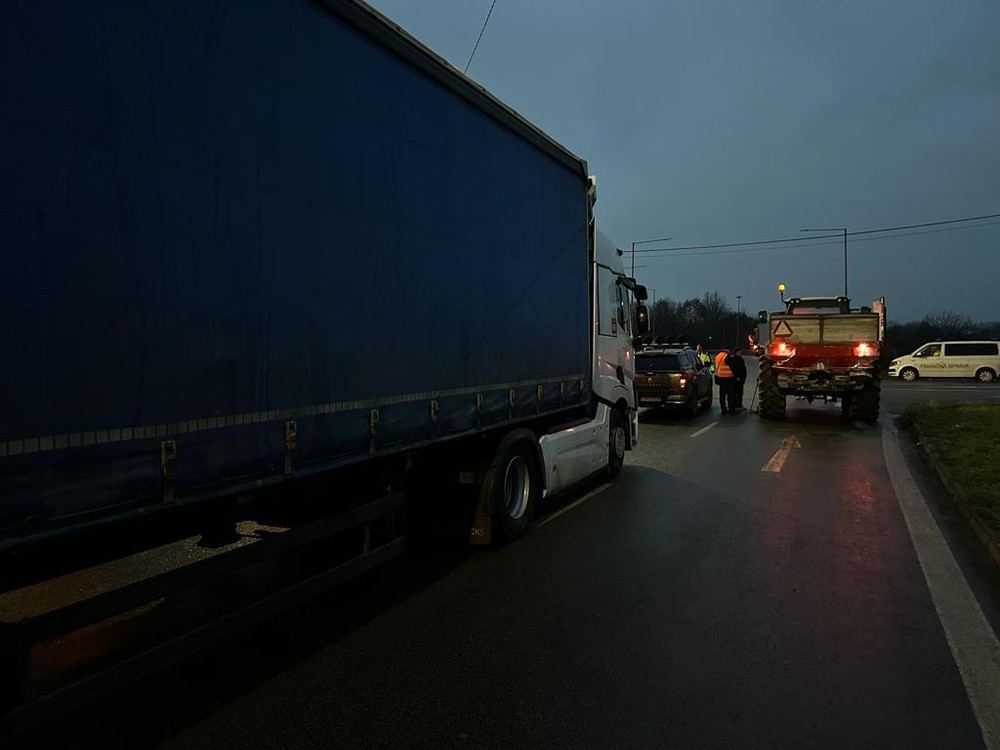 vysne nemecke strajk kamiony kolony hranicny priechod (7)