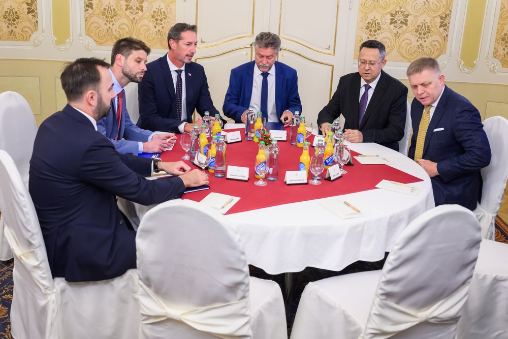 20242409_vlada_opozicia_03074623