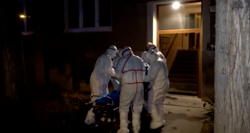 Preprava nadrozmernej pacientky s Covid-19