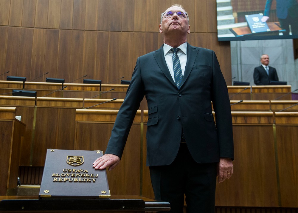 poslanec Ľubomír Vážny Smer - SD