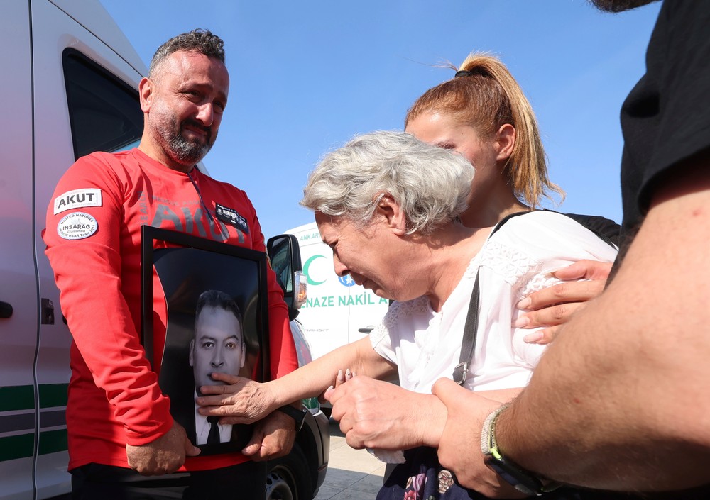 Turkey_Wildfires_Funerals545174