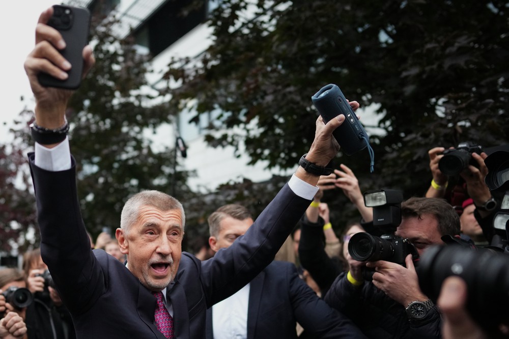 Andrej Babiš ANO vyhral parlamentné voľby 