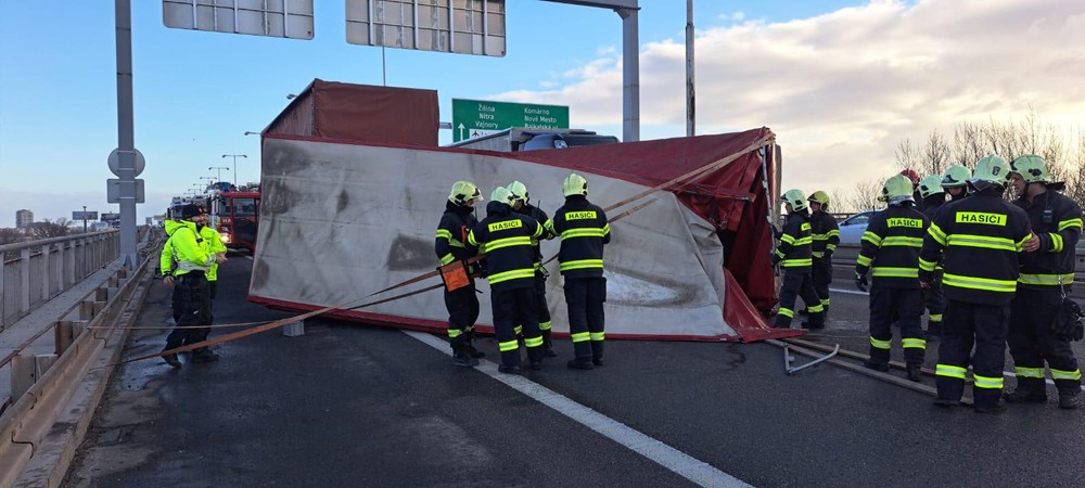 VSETKO musi mat ZDROJ SOSTEAM SLOVAKIA (9)