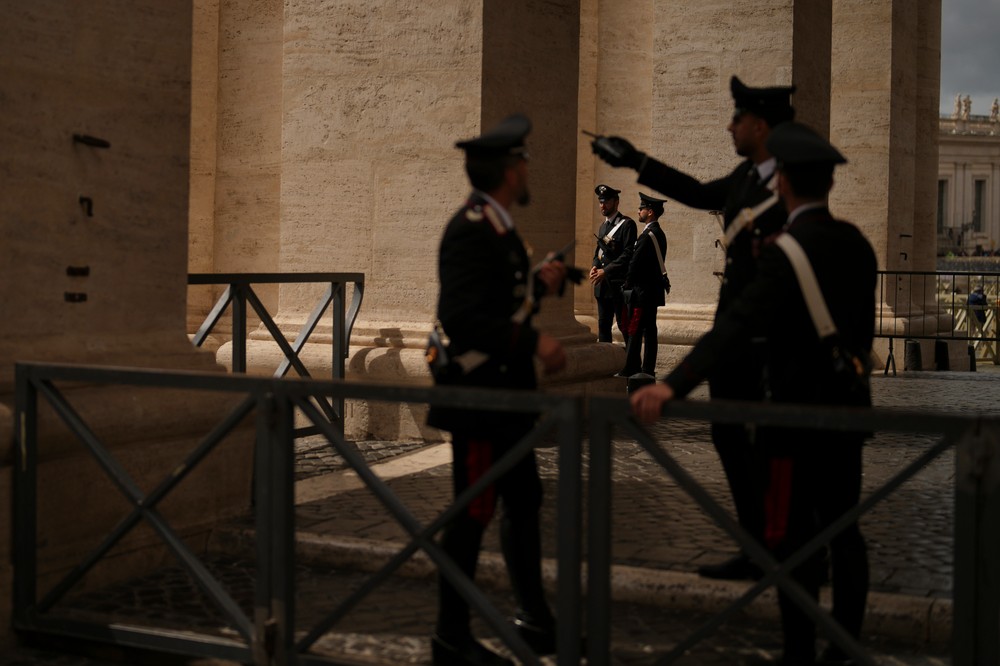 Vatican_Pope311410