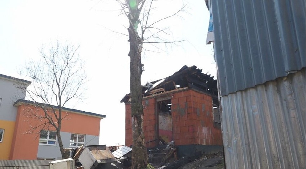 Prišli o strechu nad hlavou (6)