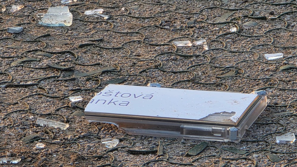 Výbuch bankomatu v Gajaroch 