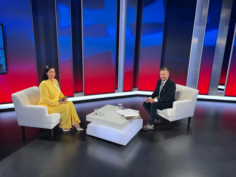 Politika 24 - Peter Kotlár 15