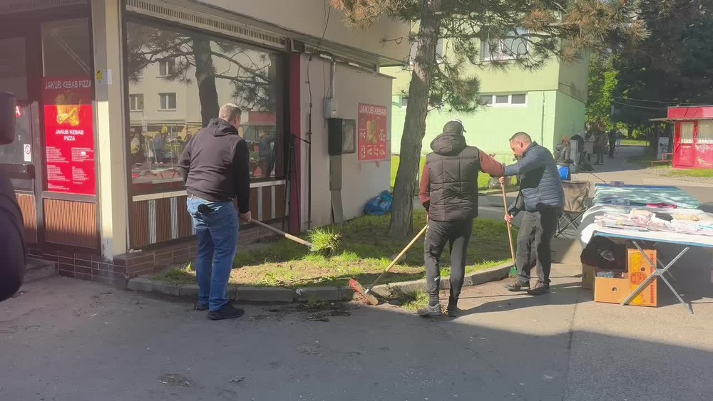 [multi] Danko upratovanie 1099