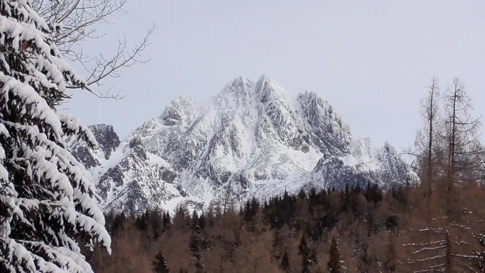 [multi] Mraziva turistika 1087