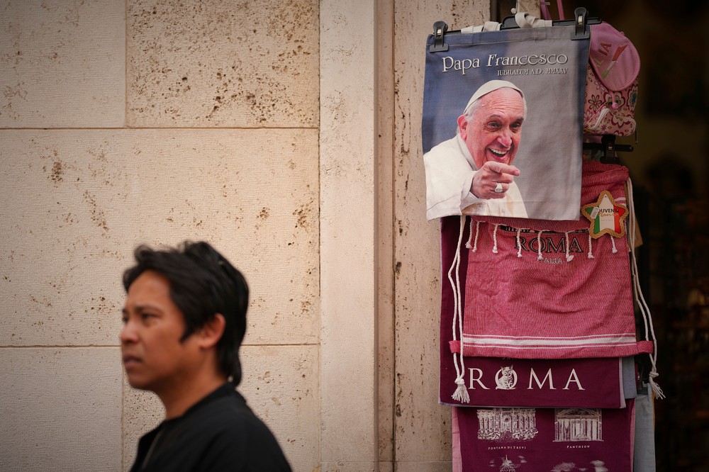 Vatican_Pope311434