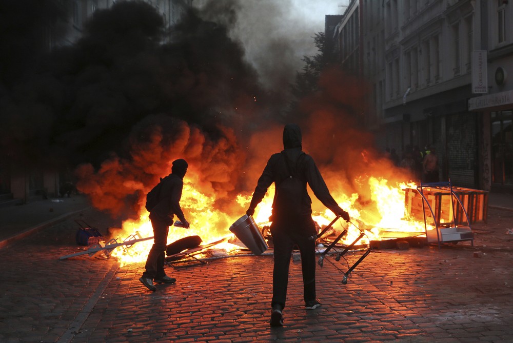Veľké protesty v Hamburgu počas samitu G20