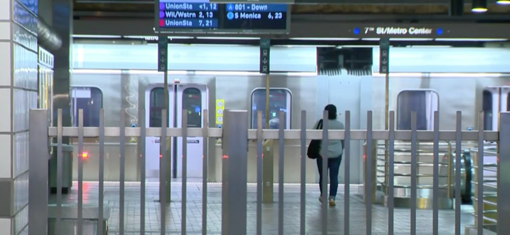 Nevidiacemu chcel ukradnúť dieťa