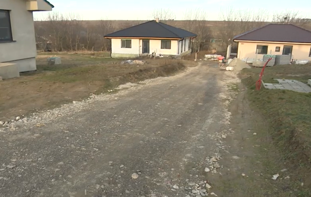 Príjazdová cesta Sasinkovo 3