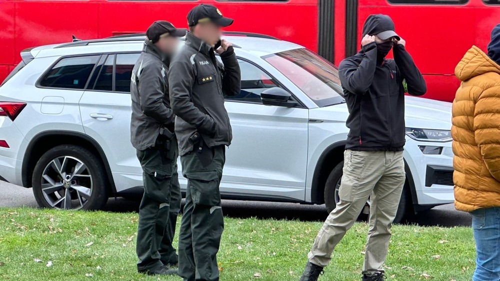 Razia v obchodnom dome