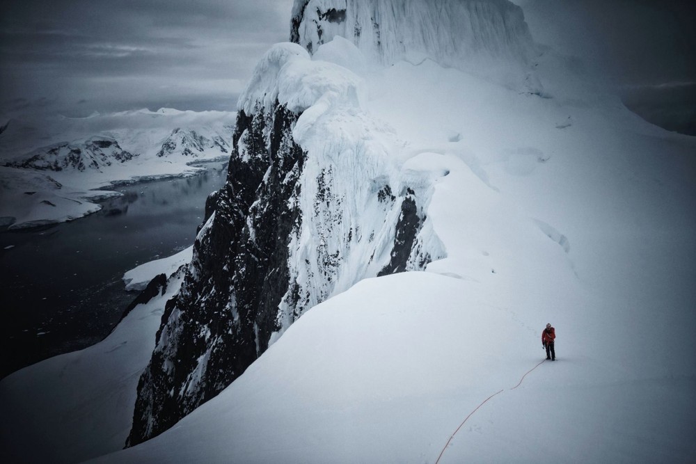 Antarktída, Juraj Koreň