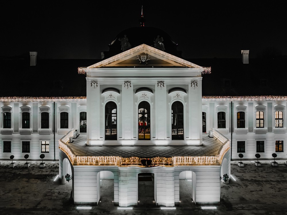 6941949ae6035205525988