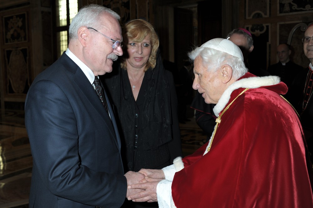 Pápež Benedikt XVI