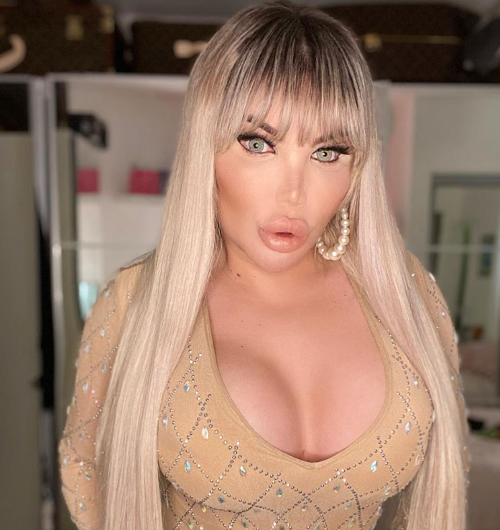 Screenshot_2020-07-13 Jessica Alves ( rodrigoalvesuk) • Fotky a videá na Instagrame(5)