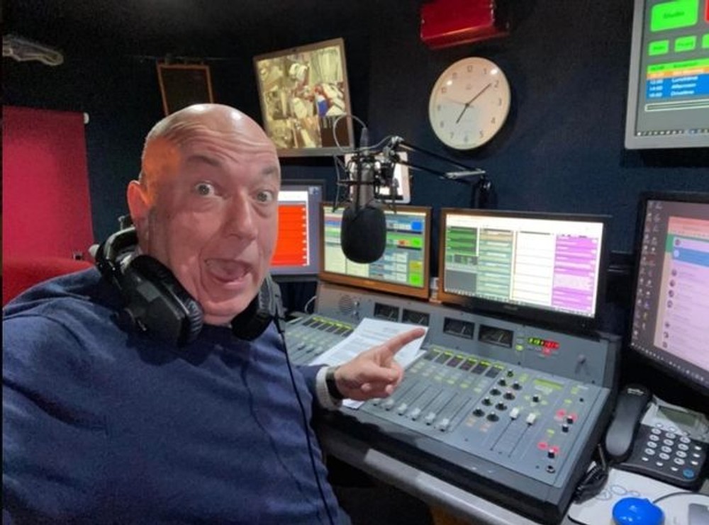 Tim Gough v rádiu