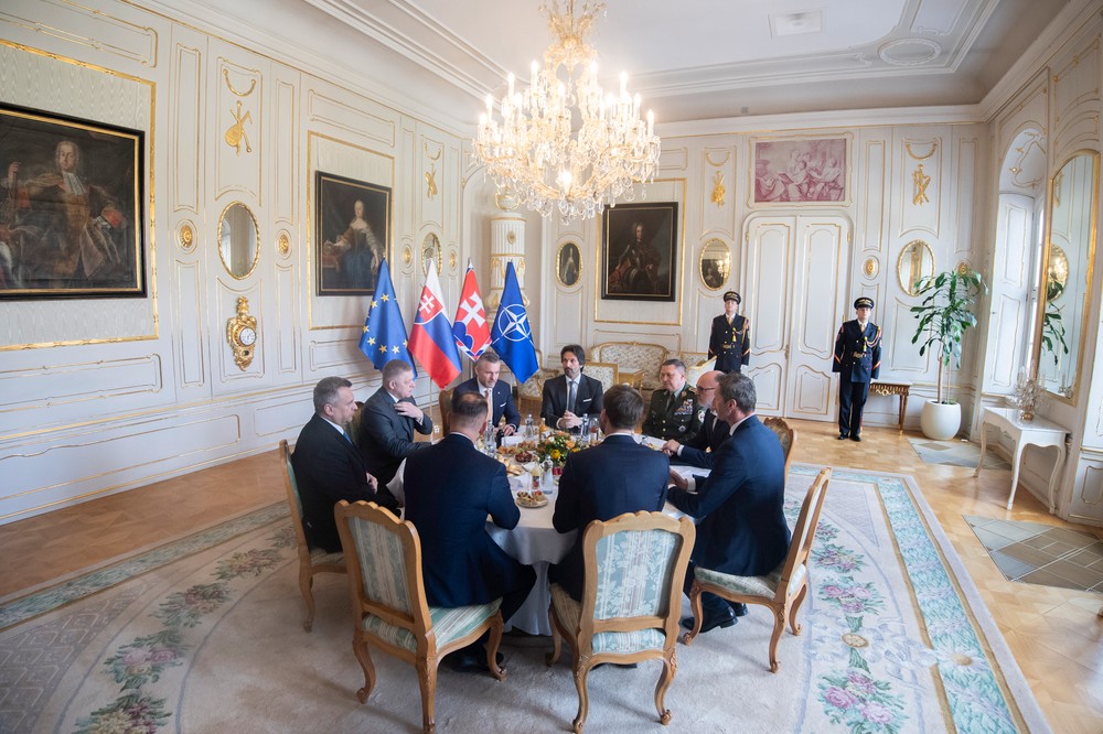 26marec2025_Okruhly_Stol_Prezidentsky_Palac_3117829