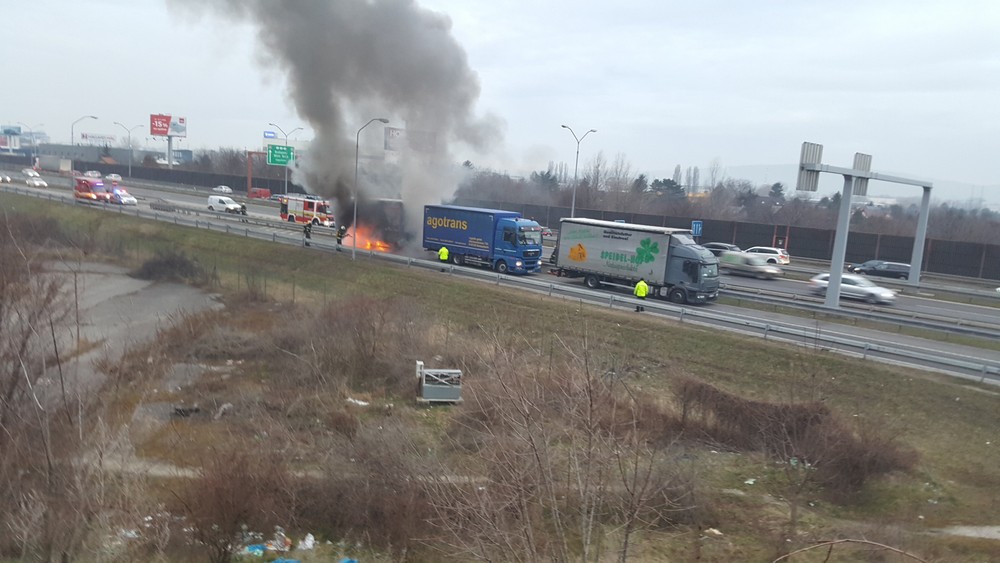 Požiar diaľnica 
