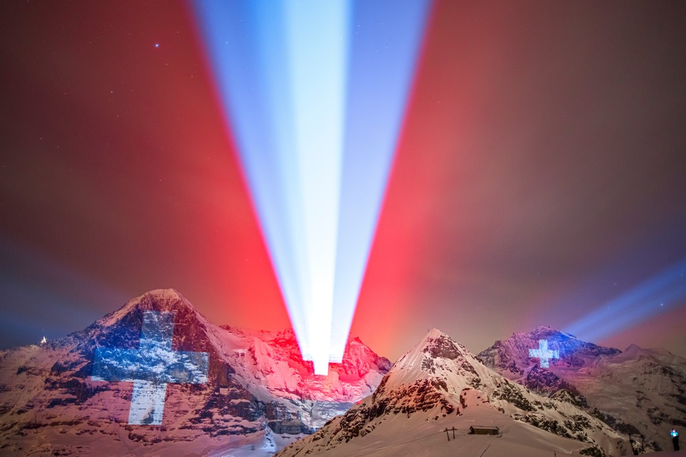 Vizuálna projekcia na počesť pristátia rovera na Marse 