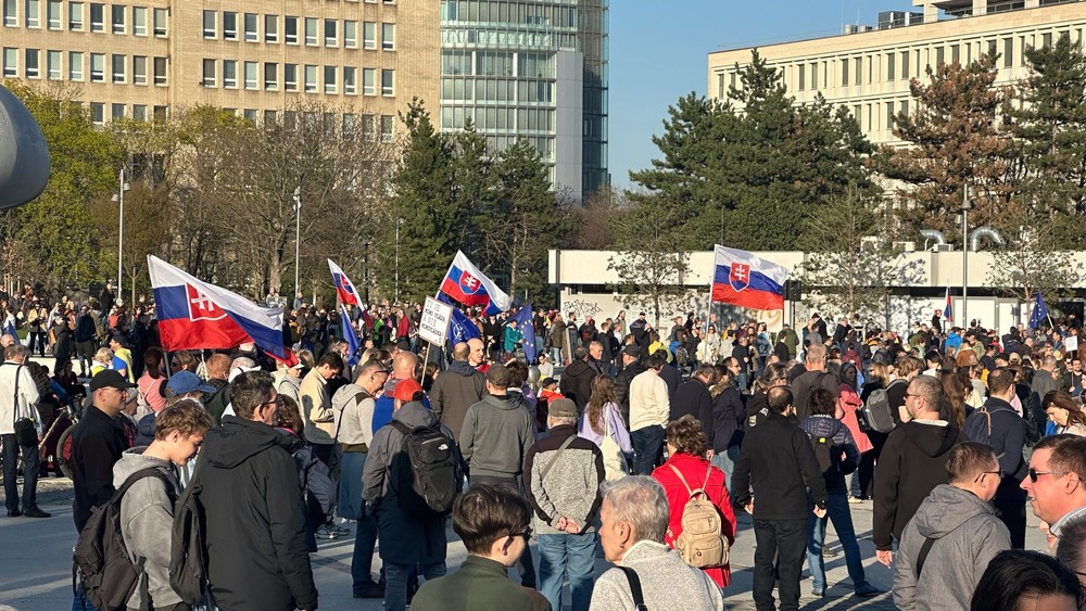Protestný pochod centrom mesta