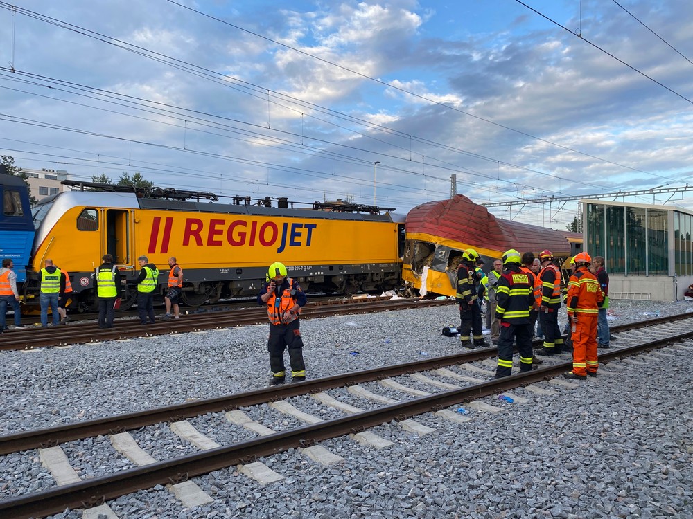 Zrážka vlakov Pardubice