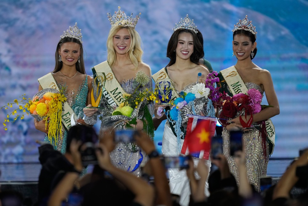 Philippines_Miss_Earth813912