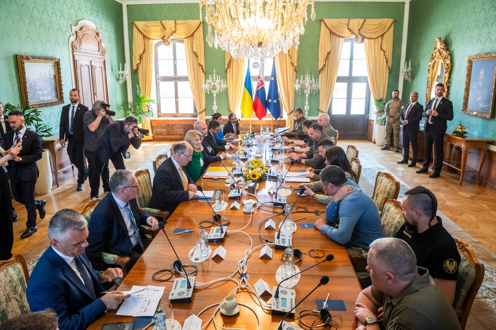 Bratislava Ukrajina Zelenskyj návšteva Slovenska Čaputová prezidentský palác (16)