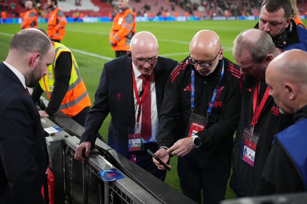 Britain_Champions_League_Soccer191008