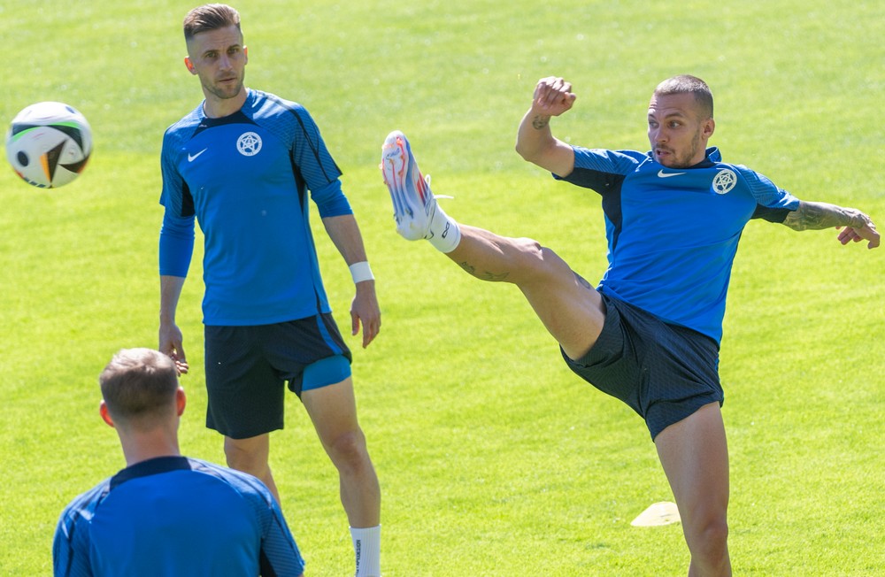 Tréning Slovákov pred zápasom proti Rumunsku