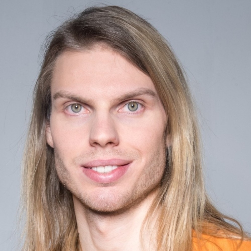 Mama, ožeň ma - Tomáš Kšenzuliak