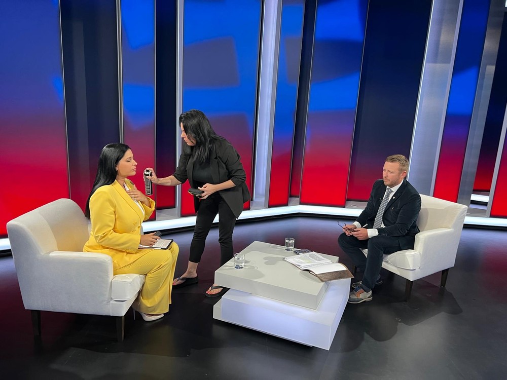 Politika 24 - Peter Kotlár 4