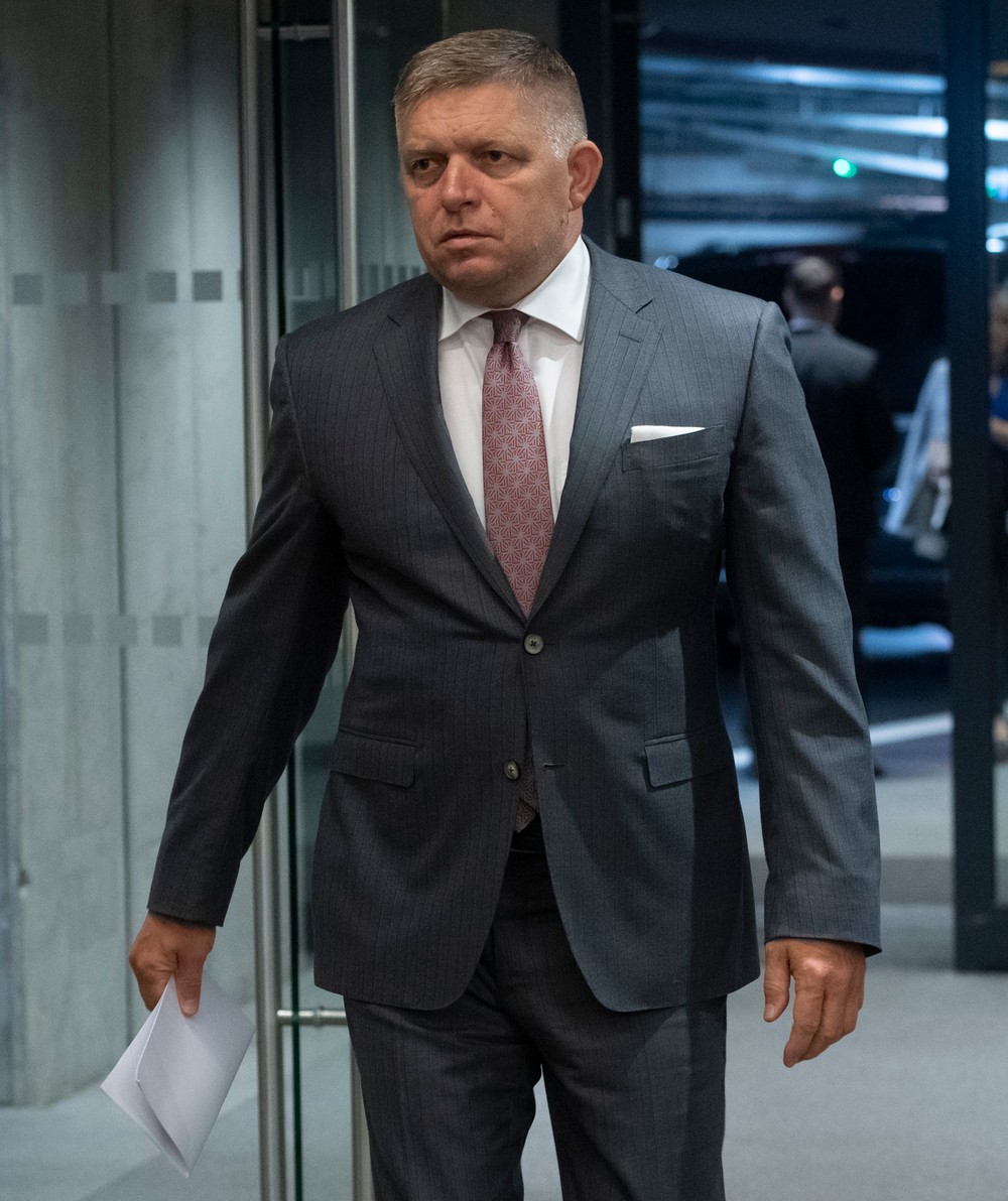 mimoriadna schôdza NRSR Robert Fico