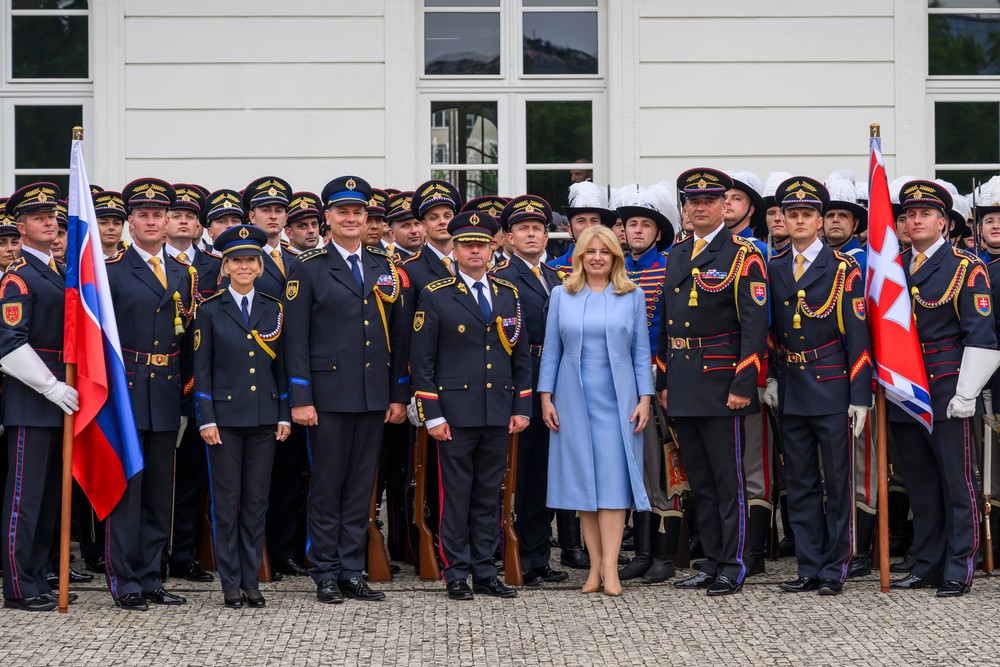 20241406_prezidentka_rozlucka_18050701