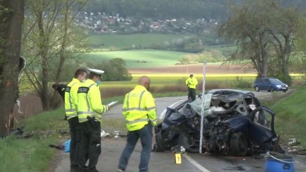 Smrteľný náraz do stromu