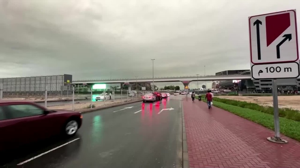 [multi] Povodeň V Dubaji 1 639