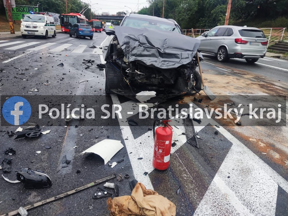 300083116_1494371670985358_2308792810044701928_n