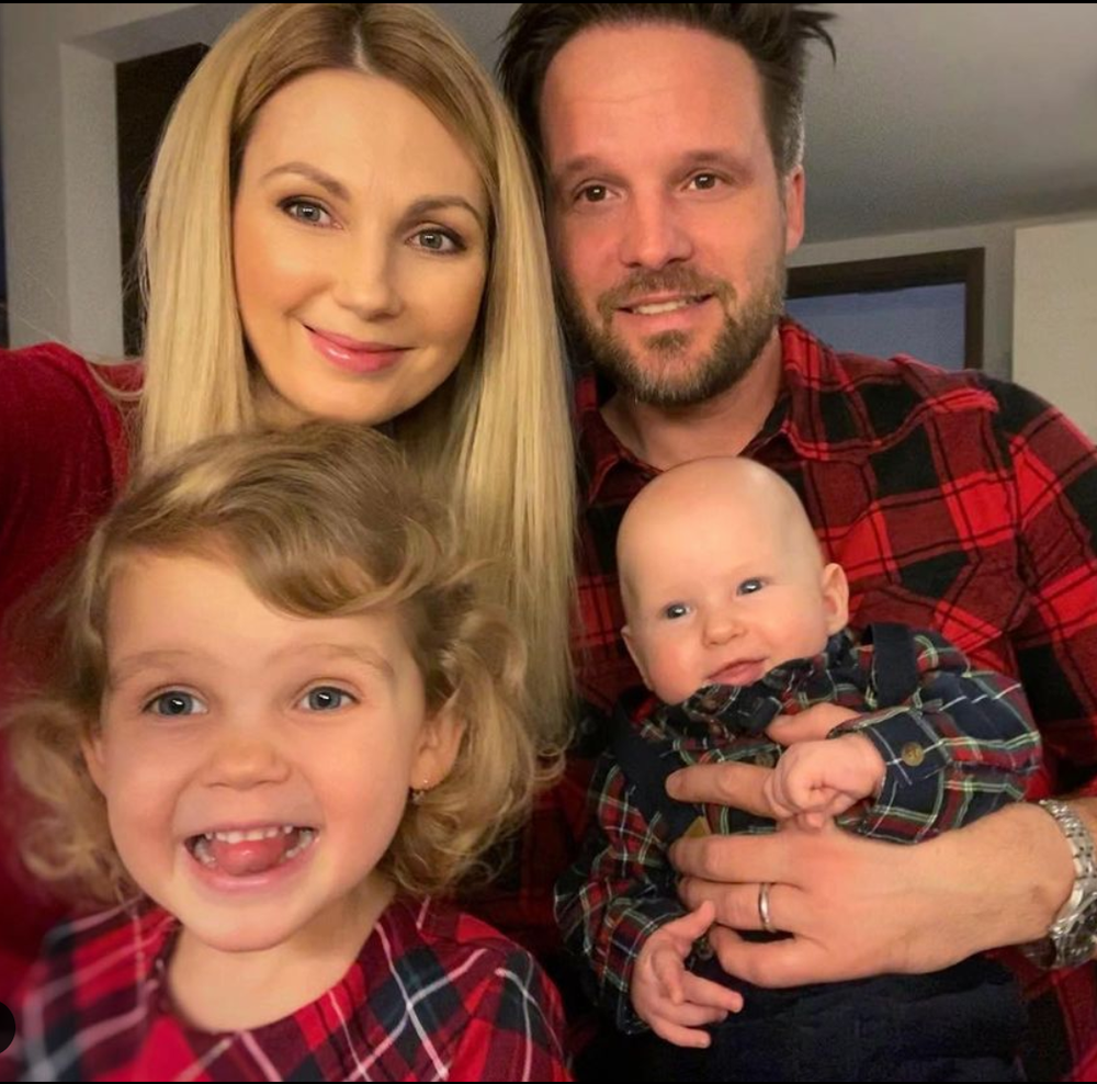 Sandra Pospíšilová s rodinou