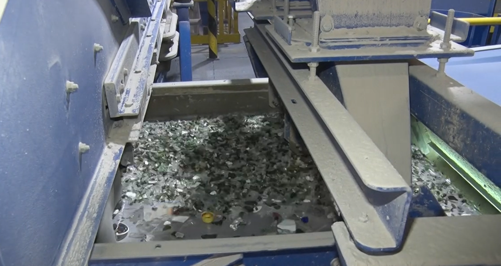 Recyklovanie skla v Nemšovej