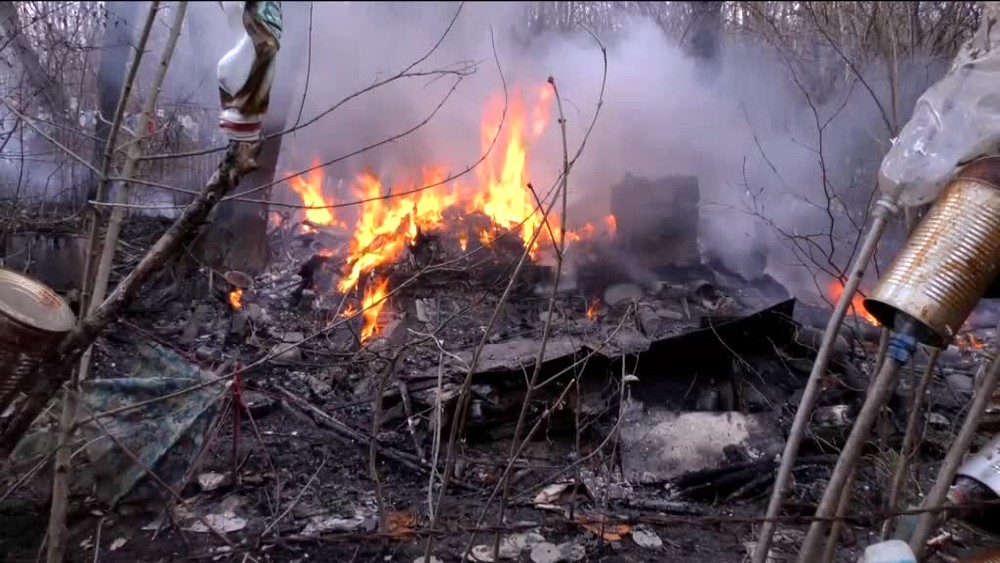 [multi] Zhoreny v chatke 9178